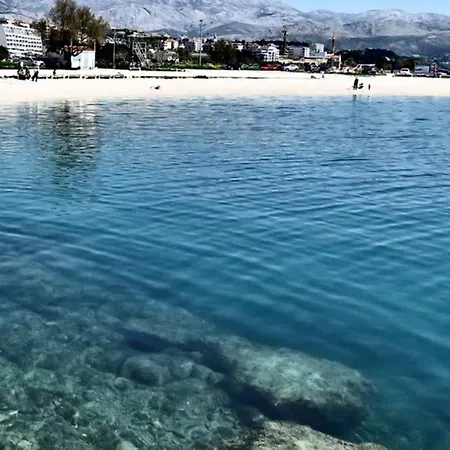 Sweet Peppermint View Apartment