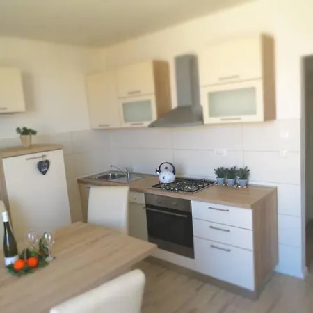 Sweet Peppermint View Apartment Split